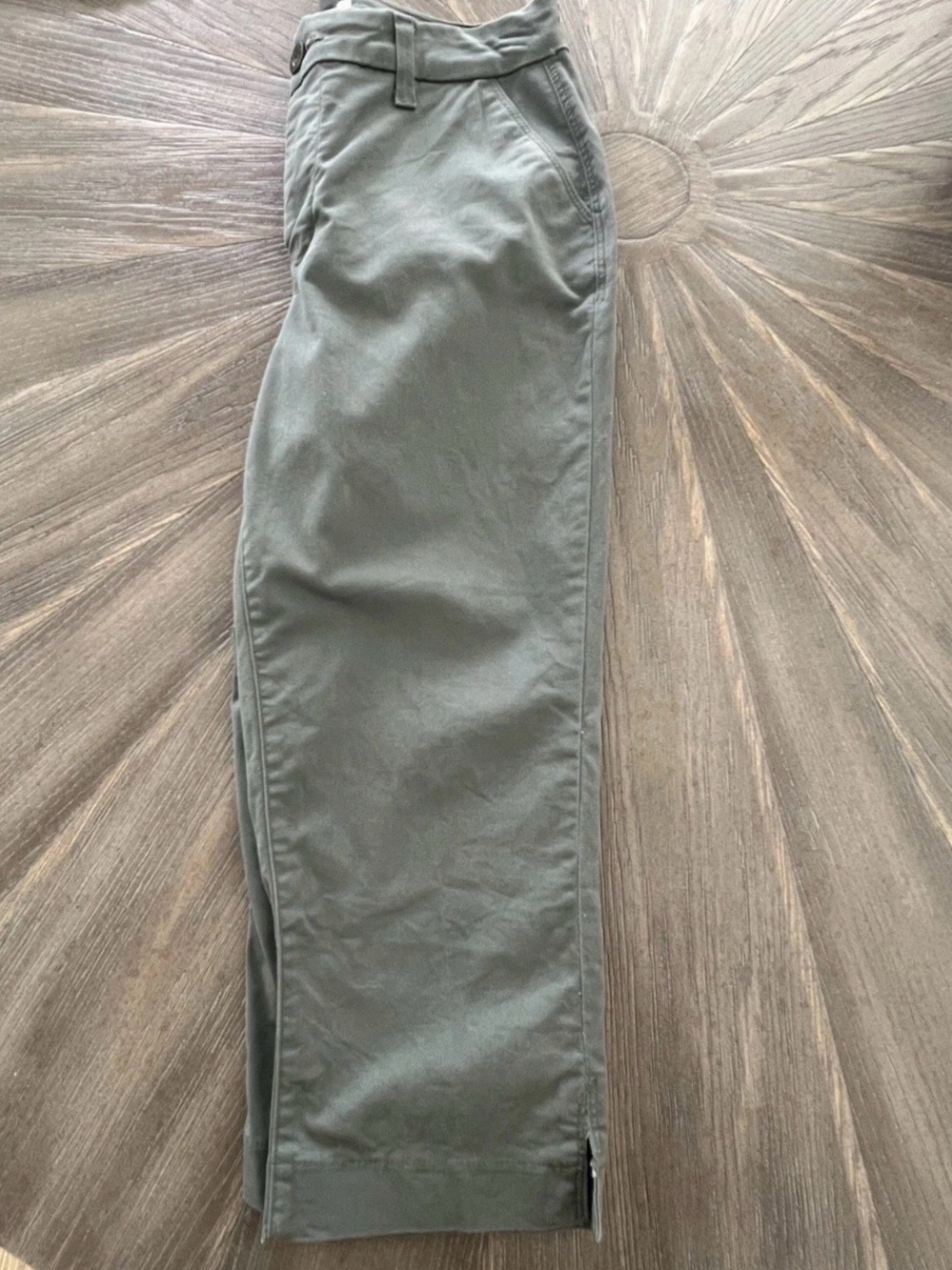NYDJ Chino Crop Size 8